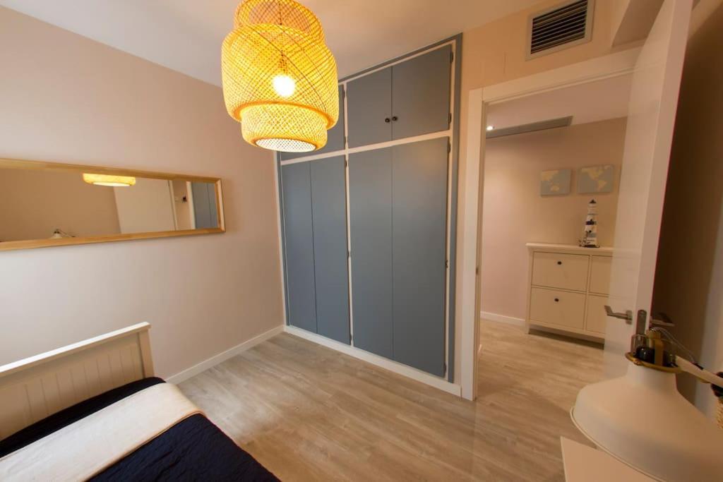 Lloret De Mar - Beachside Apartment - Free Parking - Limited Size Car Ngoại thất bức ảnh
