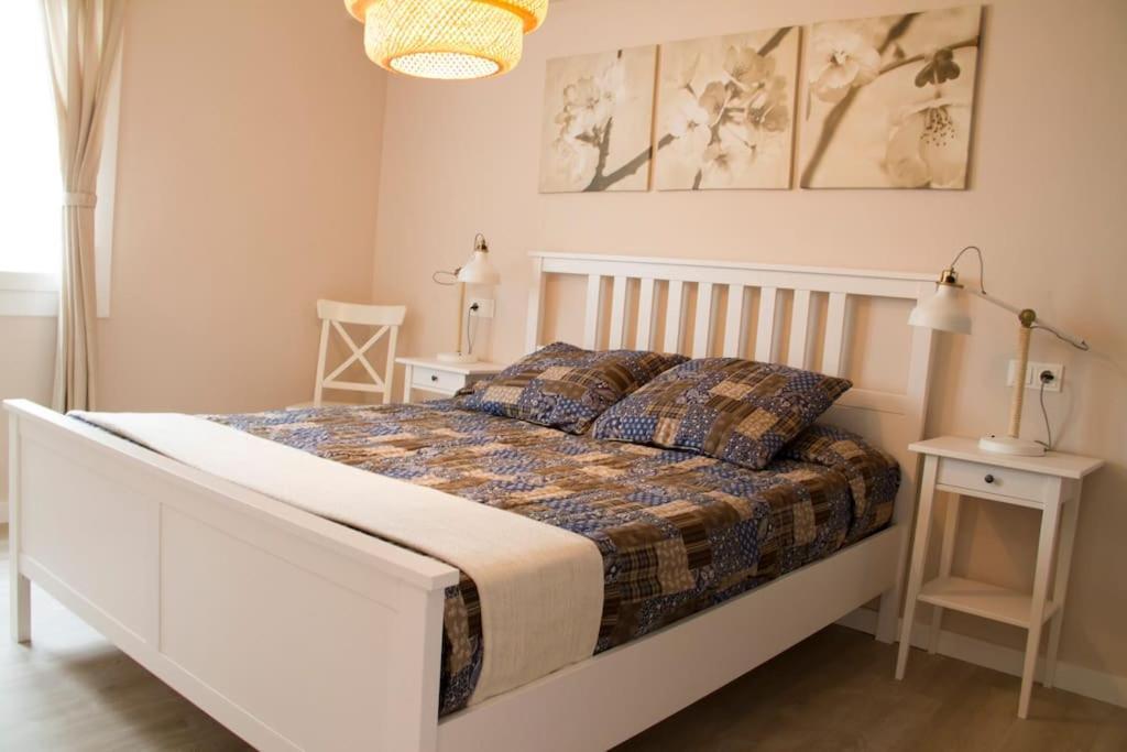 Lloret De Mar - Beachside Apartment - Free Parking - Limited Size Car Ngoại thất bức ảnh